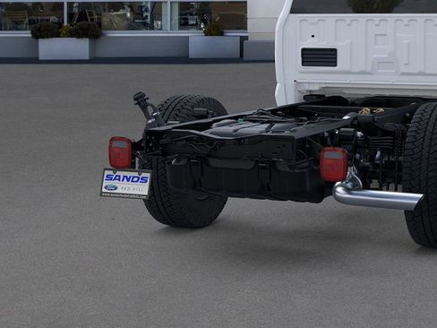 New 2025 Ford F350 XL w/ XL Chrome Package image 21