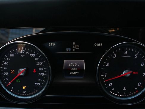 Used 2018 Mercedes-Benz E 400 Cabriolet image 29