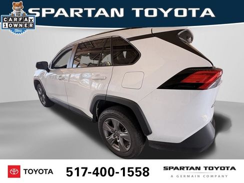 Used 2024 Toyota RAV4 XLE FWD image 2