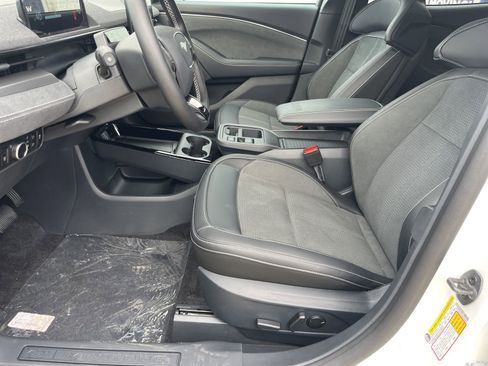 New 2025 Ford Mustang Mach-E GT image 31