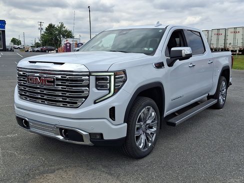 New 2026 GMC Sierra 1500 Denali w/ Denali Reserve Package AWD/4WD image 2