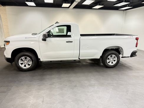 New 2026 Chevrolet Silverado 1500 W/T w/ Trailering Package image 2