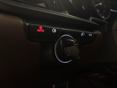 Used 2024 Porsche 911 Targa 4 GTS image 18