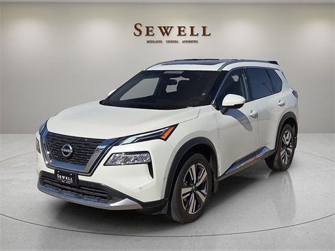 Used 2023 Nissan Rogue Platinum image 1