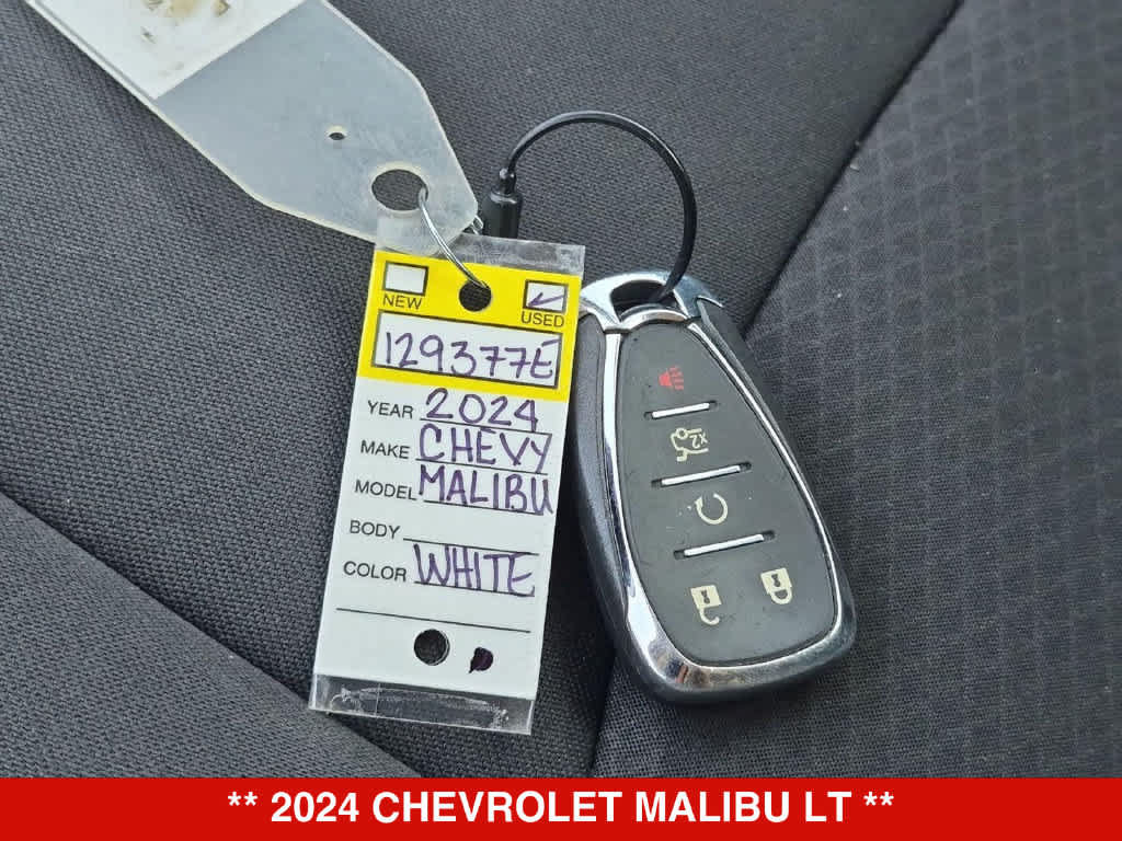 Used 2024 Chevrolet Malibu LT FWD image 32