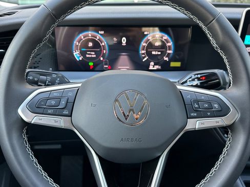 New 2025 Volkswagen Tiguan S image 21