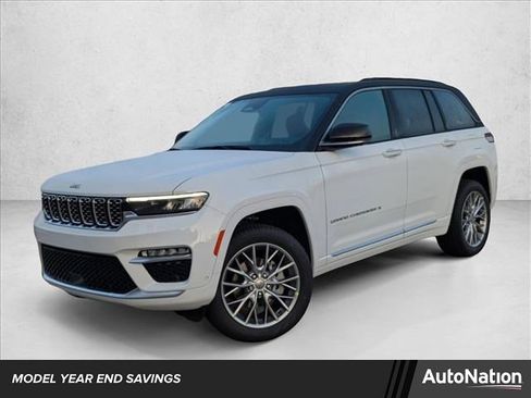 New 2025 Jeep Grand Cherokee Summit image 1