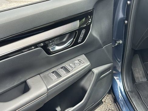 Used 2025 Honda CR-V Sport Touring image 14