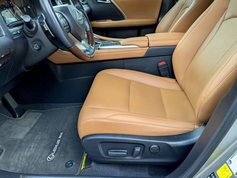 Certified 2021 Lexus RX 350L FWD w/ Premium Package image 5
