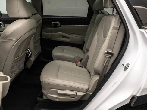 Used 2023 Kia Sorento SX FWD image 25