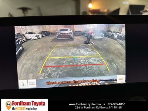 Used 2025 Toyota Grand Highlander AWD image 16