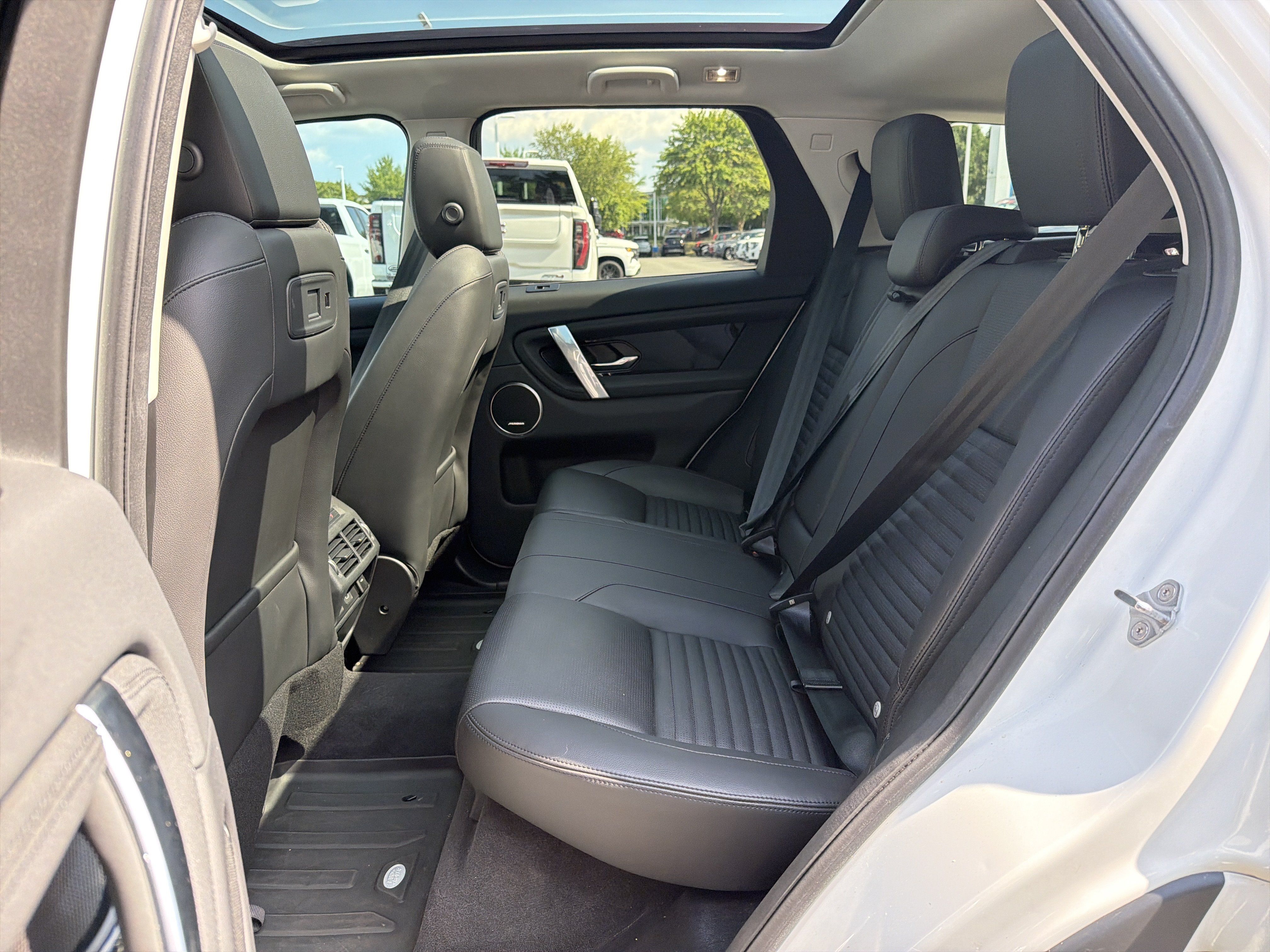 Used 2024 Land Rover Discovery Sport S AWD/4WD image 32