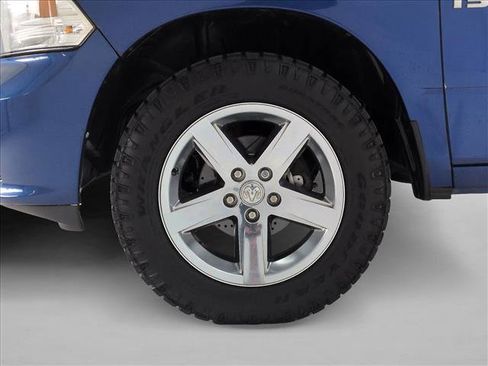 Used 2017 RAM 1500 Express image 22