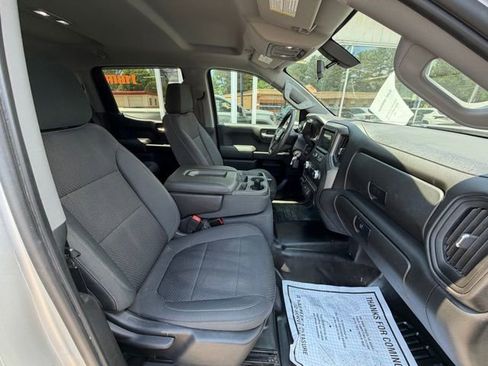 Used 2019 GMC Sierra 1500 4x4 Crew Cab w/ Convenience Package image 12