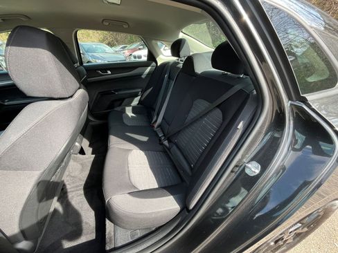 Used 2025 Kia K5 LXS image 35