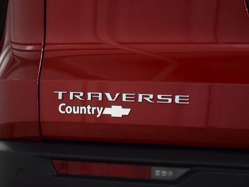 New 2026 Chevrolet Traverse LT w/ Driver Confidence Package FWD image 22