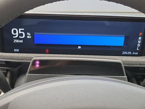 Used 2023 Ford Mustang Mach-E Premium image 25