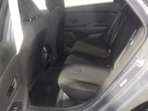 Used 2025 Hyundai Elantra Sport w/ Cargo Package FWD image 7