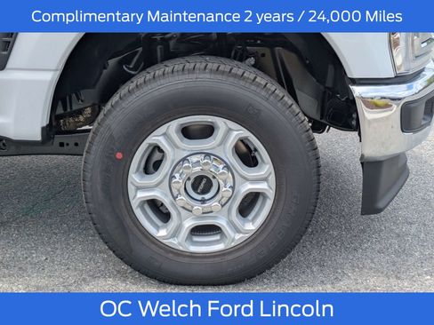New 2026 Ford F250 XLT w/ XLT Premium Package AWD/4WD image 6