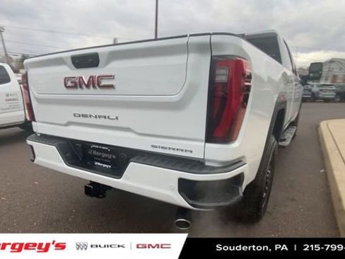 New 2026 GMC Sierra 3500 Denali w/ Denali Reserve Package image 9
