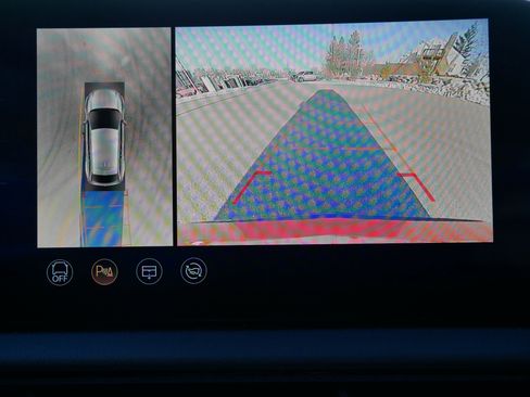 Used 2025 Cadillac Optiq Sport 2 w/ LPO, Floor Liner Package image 22