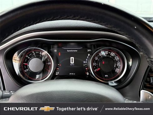 Used 2022 Dodge Challenger GT image 16