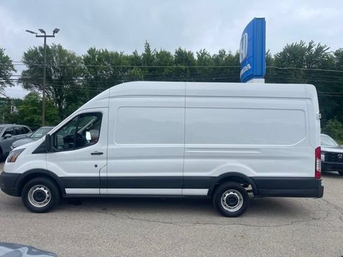 Used 2023 Ford Transit 250 148 High Roof Extended w/ Load Area Protection Package RWD image 3