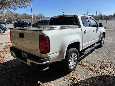 Used 2022 Chevrolet Colorado LT w/ LT Convenience Package image 3