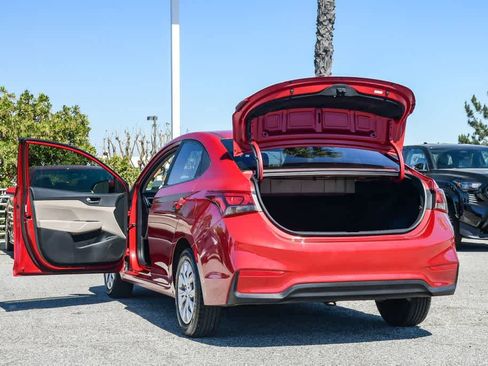 Used 2022 Hyundai Accent SE w/ Cargo Package image 26