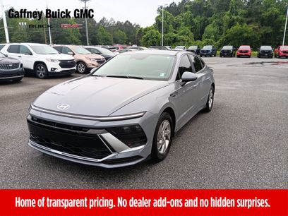 Used 2025 Hyundai Sonata SE
