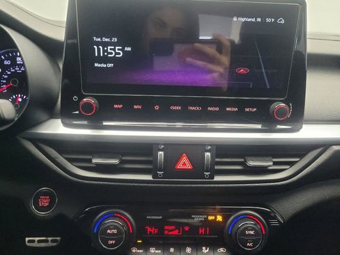 Used 2023 Kia Forte GT-Line w/ GT-Line Technology Package image 25