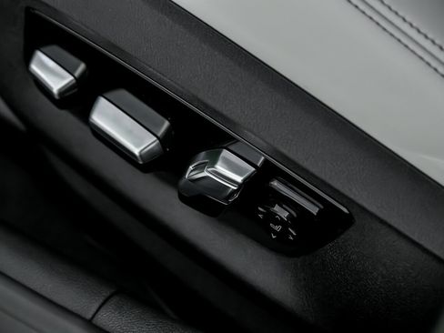 Used 2021 BMW M5 w/ Competition Package image 27