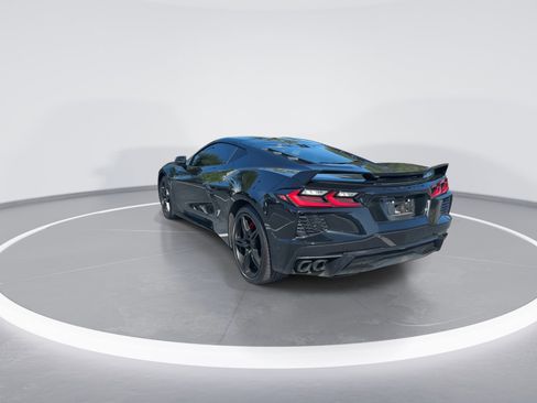 Used 2020 Chevrolet Corvette Stingray Preferred Cpe w/ 2LT Preferred Equipment Group RWD image 7