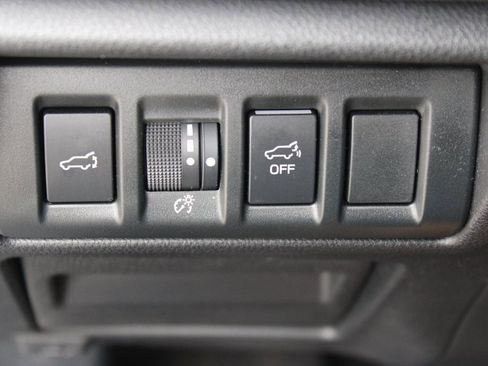 Certified 2024 Subaru Outback Premium image 13