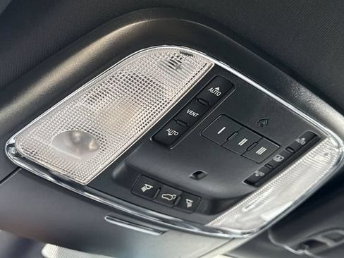 Used 2018 Jeep Grand Cherokee High Altitude AWD/4WD image 24