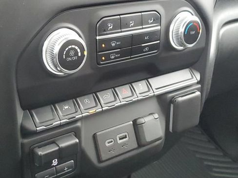 Used 2023 GMC Sierra 1500 Pro image 17