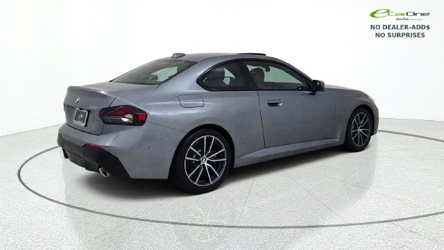 Used 2025 BMW 230i Coupe RWD image 8