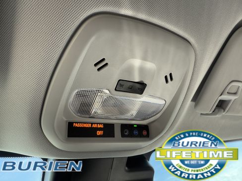 New 2026 Chevrolet Trax LT w/ Driver Confidence Package image 17