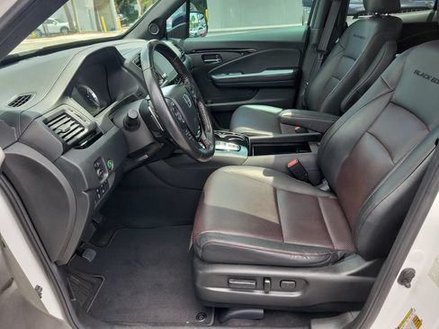 Certified 2023 Honda Ridgeline Black Edition image 18