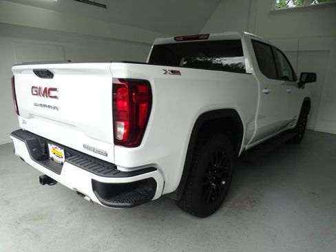 Certified 2024 GMC Sierra 1500 Elevation w/ X31 Off-Road Package AWD/4WD image 24