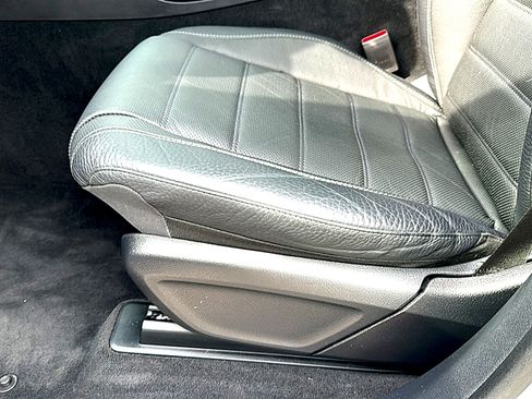 Used 2024 Mercedes-Benz GLE 450 4MATIC image 15