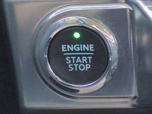 Used 2021 Ford F150 Lariat w/ Equipment Group 502A High image 29