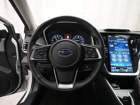 Used 2023 Subaru Outback Limited AWD/4WD image 4