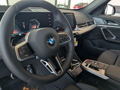 New 2027 BMW X1 xDrive28i AWD/4WD image 19