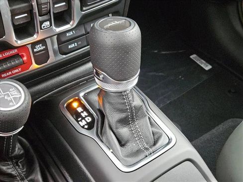 New 2026 Jeep Gladiator Mojave AWD/4WD image 14