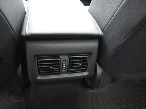 Used 2025 Toyota Camry XSE FWD image 18