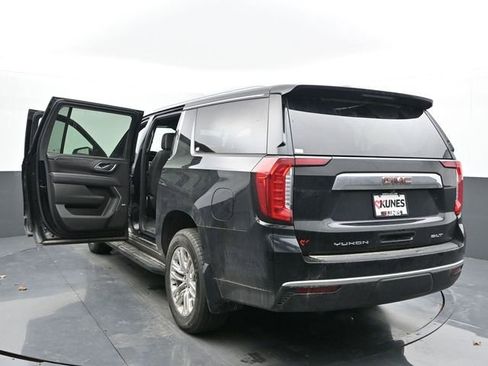 Used 2022 GMC Yukon XL SLT w/ SLT Luxury Package image 60