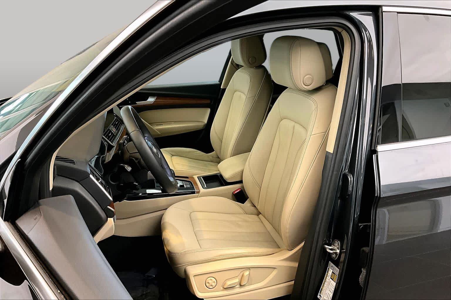 Used 2021 Audi Q5 2.0T Premium AWD/4WD image 8