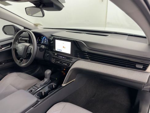 Used 2026 Toyota Camry LE image 35