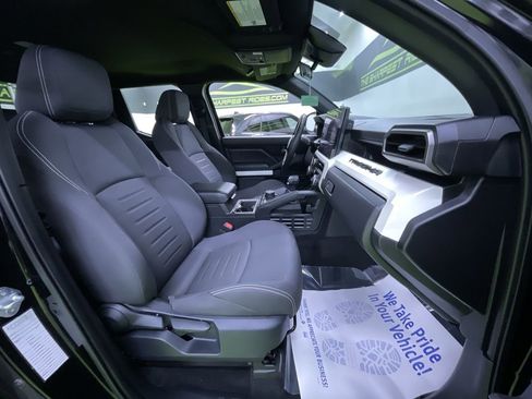 Used 2024 Toyota Tacoma TRD Off-Road image 28